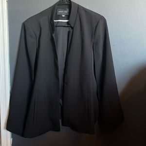 Sleeveless Cape Blazer